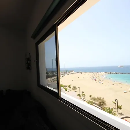 Las Vistas * Los Cristianos